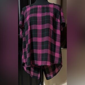 Torrid black and pink 1XL tshirt blouse